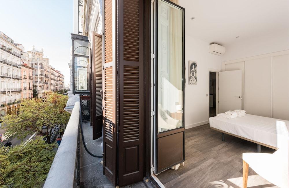 Puerta Del Sol City Center IV C Madrid Exterior photo